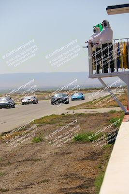 media/Apr-30-2022-CalClub SCCA (Sat) [[98b58ad398]]/Around the Pits/